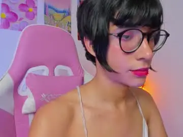 Chaturbate Private Sex Chat of madeline_21