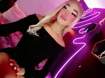 Chaturbate Live Sex of babycharol01