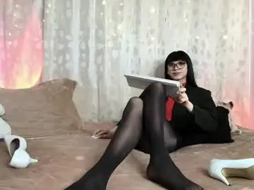 Chaturbate Watch Live Sex Cams of mooon_spellmannn