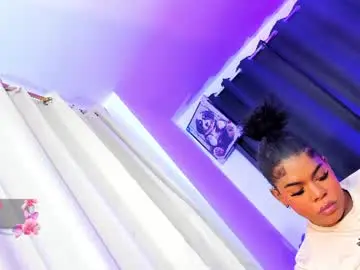 Chaturbate Live Sex Cam of zoe_rosee4