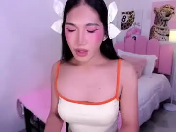 Chaturbate Free Live Porn of hugecockasianprincess