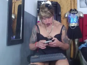Chaturbate Best live sex cam show of lilith_dhorn1