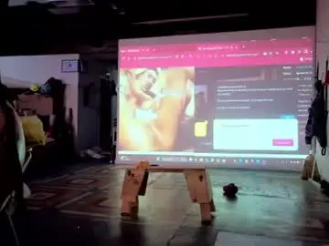 Chaturbate Watch Live Sex Cams of stacytasteme