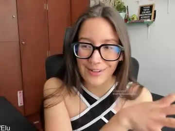 Chaturbate Best live sex cam show of thetropicalseduction