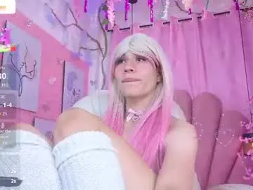 Chaturbate Live Sex Cam of daripqueen