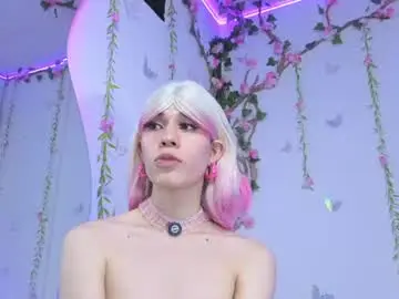 Chaturbate Live Sex Cam of daripqueen