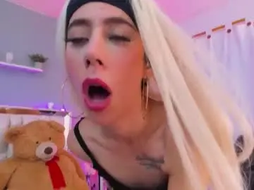 Chaturbate Sex Cam of darlyn_tenderhot__
