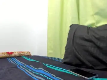 Chaturbate Live Porn of karoli_sanz