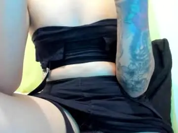 Chaturbate Free Live Porn of karoli_sanz