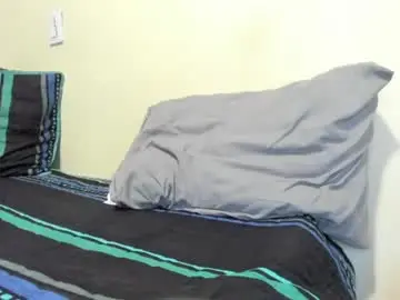 Chaturbate Free Live Porn of karoli_sanz