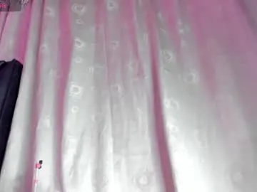Chaturbate Free Porn Cam of real_sweetbrina