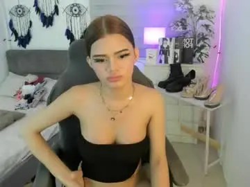 tstoni_talks from chaturbate