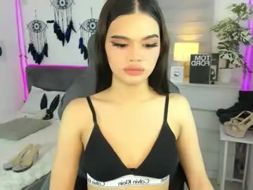 tstoni_talks from chaturbate