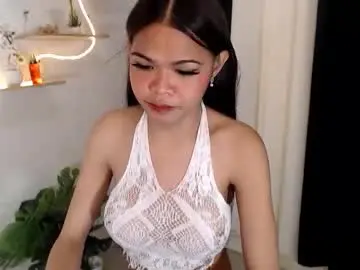 Chaturbate Live Porn of 2hot_amazingladyboy