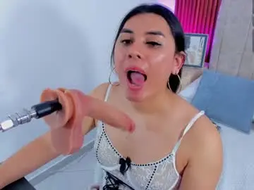 Chaturbate Private Sex Chat of coraline_hot18