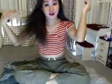 Chaturbate Live Sex of emarie91
