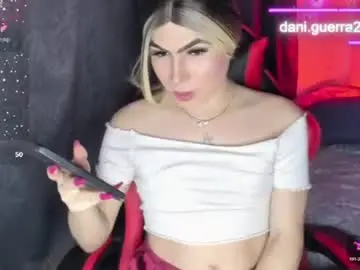Chaturbate Nude Webcam of dani_lovet1