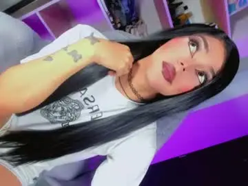 Chaturbate Live Porn of flora_wixn