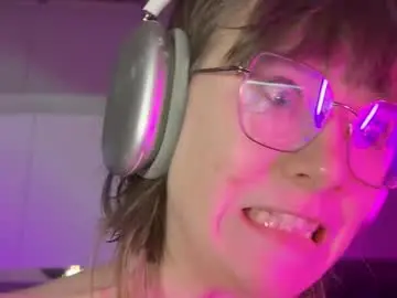 Chaturbate Watch Live Sex Cams of rickisanchez