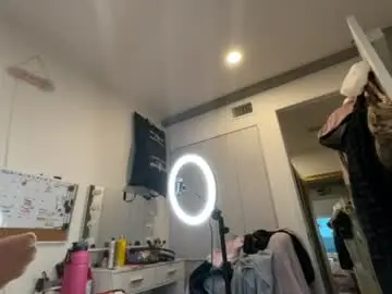 Chaturbate Watch Live Sex Cams of yungfemslut
