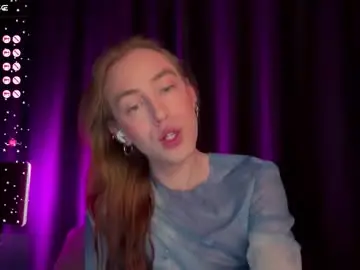 avril_pearly_ from chaturbate