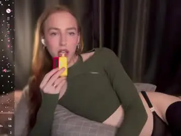Chaturbate Live Sex Cam of avril_pearly_