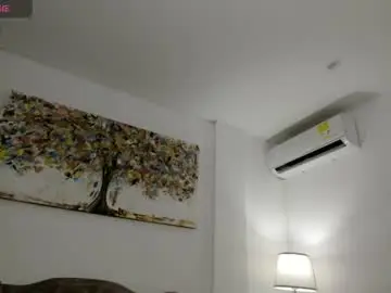 Chaturbate Live Sex of saby_mermaid