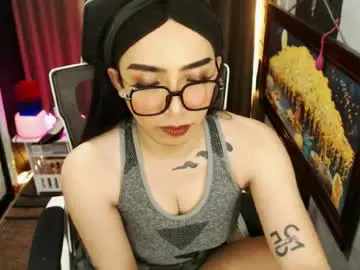 Chaturbate Free Porn Cam of yassiered