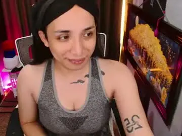 Chaturbate Live Sex Cam of yassiered