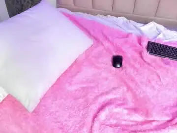 Chaturbate Watch Live Sex Cams of _ema_taylor_