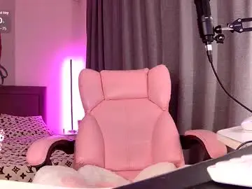 Chaturbate Adult Video Chat of midwestemoqueen