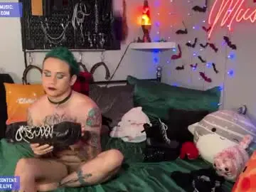 Chaturbate Sex Cam of iwillbeyourmuse