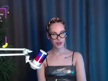 Chaturbate Live Sex Cam of cassiemich