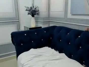 sophiesexxx_ from chaturbate