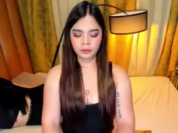 Chaturbate Live Sex Cam of trixiemoore_