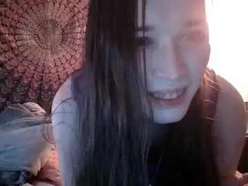 Chaturbate Live Porn of white_raven_93