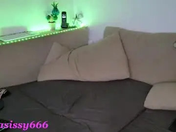 Chaturbate Live Sex Cam of tanjasissy666
