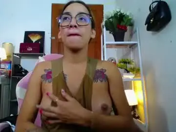 Chaturbate Nude Webcam of asianmistress69xxx