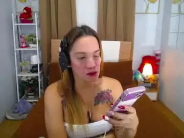 Chaturbate Live Sex of asianmistress69xxx