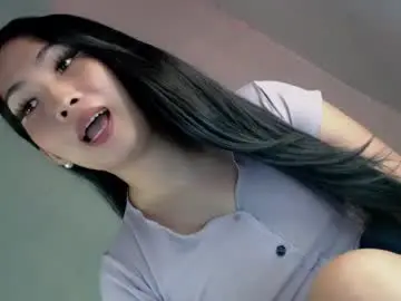 Chaturbate Sex Cam of pillow_whispers