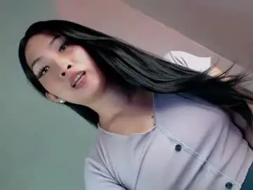 Chaturbate Sex Chat of pillow_whispers