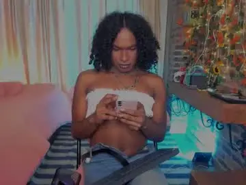 Chaturbate Watch Live Sex Cams of thegoldenbitch