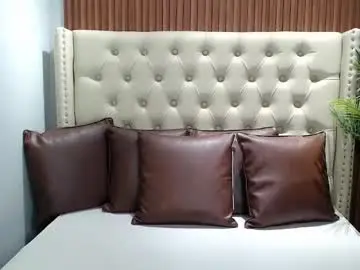 hottie_carlinexx from chaturbate