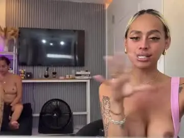 Chaturbate Sex Chat of xmonstrouscockivy