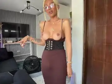 Chaturbate Live Porn of xmonstrouscockivy