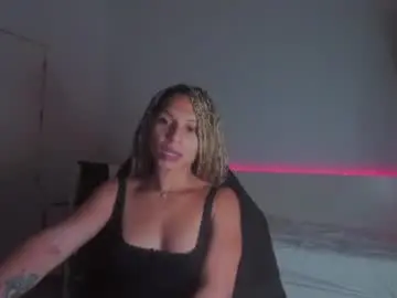 Chaturbate Live Sex Cam of tsvalentinaxxx