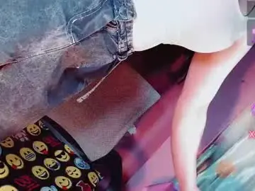 sexy_mysterious_dirty_girl from chaturbate