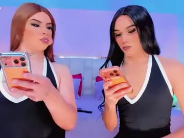 Chaturbate Best live sex cam show of valeria_and_alesia