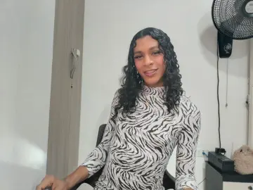 Imlive Nude Webcam of violettaprinss963