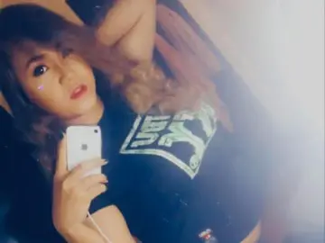Imlive Best Webcam of TsUncutcock4u